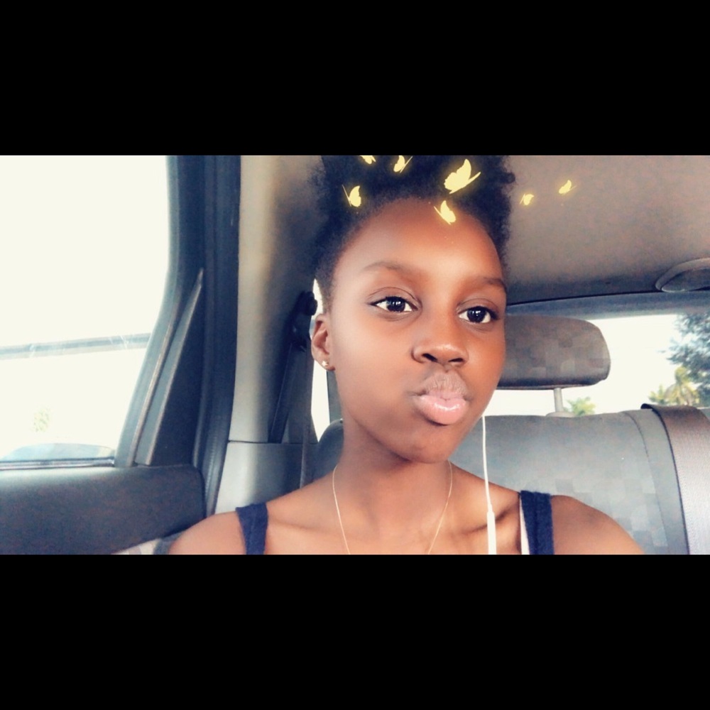 Meet your Posher, Talyah